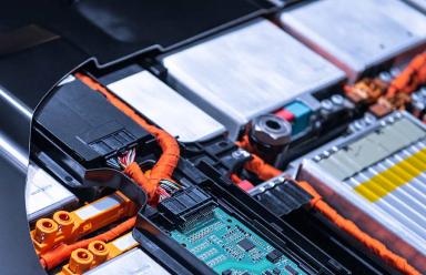 Lithium-ion battery pack for electric vehicle