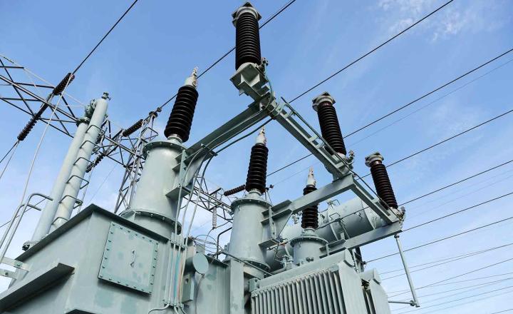 Oil filled transformer