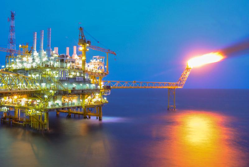 Offshore oil and gas platform